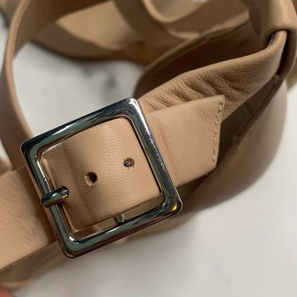 Karl Lagerfeld Cross Strap Taupe Wedge Heel Sandals S-017 Sz 9.5 - Picture 7 of 11